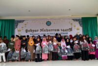 Yayasan Asma Husnul Khatimah menggelar kegiatan sosial bertajuk “Berbagi untuk Sesama, Menyambut Hijrah Menuju Kebaikan” pada Sabtu, 28 Juni 2025 di Belakangpadang, Kota Batam. Foto: INIKEPRI.COM