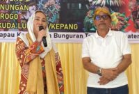 Bupati Natuna Cen Sui Lan dan Wakil Bupati Jarmin saat menghadiri kegiatan Pekan Muharam di Desa Harapan Jaya, Sabtu (28/6/2025). Foto: Istimewa 