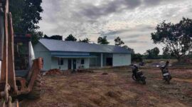 Satuan Polisi Pamong Praja (Satpol PP) Kota Tanjungpinang bersama Penyidik Pegawai Negeri Sipil (PPNS) melakukan pengawasan terhadap aktivitas penimbunan lahan di Kampung Banjar, Kelurahan Air Raja, Kecamatan Tanjungpinang Timur, Kamis (19/6/2025). Foto: INIKEPRI.COM
