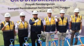 Ground breaking Tempat Penimbunan Sementara (TPS) di kawasan Pelabuhan Punggur. Foto: INIKEPRI.COM