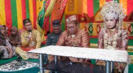 Prosesi pernikahan di balai MPP. Foto: INIKEPRI.COM/TanjungpinangKota