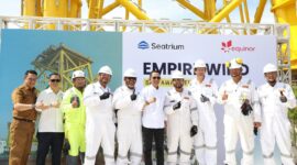 Wali Kota Batam, Amsakar Achmad, menghadiri secara langsung acara Syukuran Pelepasan Jacket untuk proyek Empire Wind (Wind Tower) yang akan dikirim ke Amerika Serikat. Acara tersebut berlangsung di Seatrium Batam Yard, Senin (7/7/2025). Foto: INIKEPRI.COM/Media Center Batam
