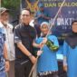 Wali Kota Batam, H. Amsakar Achmad, membuka secara resmi kegiatan Mancing Ngarong ke-5 dalam rangka Peringatan Hari Bakti TNI Angkatan Udara ke-78, di Pantai Teluk Mata Ikan, Kecamatan Nongsa, Minggu (20/7/2025). Foto: INIKEPRI.COM