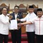 rapat paripurna DPRD Kota Batam yang berlangsung di ruang rapat utama, Batam Center, Senin (21/7/2025). Foto: INIKEPRI.COM