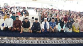 saat menghadiri kegiatan Penguatan Budi Pekerti Guru di Masjid Tunwirun Naja (Tanjak), Sabtu (26/7/2025). Foto: INIKEPRI.COM