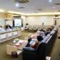 Kepala BP Batam/Wali Kota Batam Amsakar Achmad menerima kunjungan resmi dari Duta Besar Uni Emirat Arab untuk Republik Indonesia, H.E. Abdulla Salem AlDhaheri yang melakukan lawatan bersama dengan delegasi dan sejumlah pimpinan perusahaan asal Uni Emirat Arab, pada Rabu (2/7/2025). Foto: INIKEPRI.COM/BP Batam 