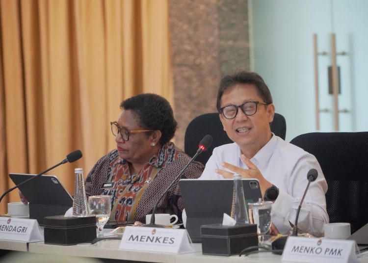 Menkes Budi Gunadi Sadikin mengatakan program CKG merupakan salah satu quick win Presiden Prabowo Subianto dan menjadi program pemeriksaan kesehatan terbesar yang pernah dijalankan pemerintah. Foto: Kemenkes