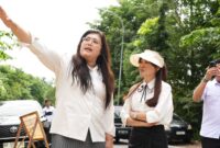 Wakil Kepala BP Batam Li Claudia Chandra bersama Anggota/Deputi Bidang Pelayanan Umum, Ariastuty Sirait. Foto: INIKEPRI.COM/BP Batam 