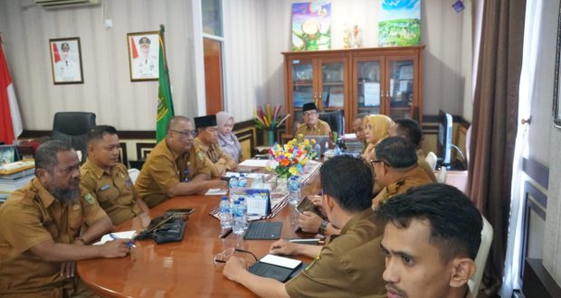 rapat internal untuk menindaklanjuti arahan Menteri Sosial Republik Indonesia mengenai program Sekolah Rakyat. Foto: INIKEPRI.COM/NatunaKab 