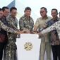 Kepala BP Batam, Amsakar Achmad dan Wakil Kepala BP Batam, Li Claudia Chandra menghadiri peresmian pabrik PT Solder Tin Andalan Indonesia (STANIA) di Kawasan Industri Tunas Prima, Kamis (10/7/2025). Foto: INIKEPRI.COM/BP Batam 