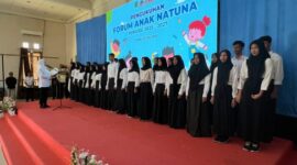 pelantikan Pengurus Forum Anak Kabupaten Natuna periode 2025–2027 oleh Bupati Natuna, Cen Sui Lan yang berlangsung di Gedung Serindit Ranai, Rabu (23/07/2025). Foto: INIKEPRI.COM/NatunaKab 