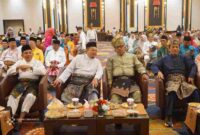 Wali Kota Tanjungpinang, Lis Darmansyah, menghadiri acara Pengukuhan dan Rapat Kerja Persatuan Masyarakat Riau (PMR) Kota Tanjungpinang Periode 2025-2030 yang digelar di Trans Convention Center Aston Hotel, Tanjungpinang, Sabtu (26/7/2025). Foto: INIKEPRI.COM/TanjungpinangKota 