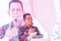 Gubernur Kepri Ansar Ahmad memberikan kata sambutan dalam peresmian pabrik PT Solder Tin Andalan Indonesia, Kamis (10/7/2025). Foto: Biro Adpim Kepri