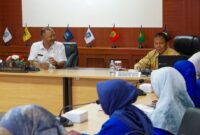 Universitas Batam (UNIBA) melalui Fakultas Ekonomi dan Bisnis menawarkan program pendidikan jenjang S2 dan S3 untuk mendukung peningkatan kualifikasi Aparatur Sipil Negata (ASN) di lingkungan Pemerintah Provinsi Kepulauan Riau. Foto: INIKEPRI.COM/KepriProv
