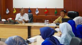 Universitas Batam (UNIBA) melalui Fakultas Ekonomi dan Bisnis menawarkan program pendidikan jenjang S2 dan S3 untuk mendukung peningkatan kualifikasi Aparatur Sipil Negata (ASN) di lingkungan Pemerintah Provinsi Kepulauan Riau. Foto: INIKEPRI.COM/KepriProv
