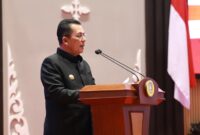 Gubernur Kepri, H. Ansar Ahmad, dalam rapat paripurna DPRD Provinsi Kepri, Rabu (6/8/2025), bertempat di Ruang Sidang Utama Balairung Raja Khalid. Foto: INIKEPRI.COM/KepriProv 