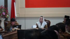 Rapat Penataan Tenaga Non-ASN (Paruh Waktu) yang digelar pada Selasa, 5 Agustus 2025, di Ruang Rapat Kantor Bupati Natuna. Foto: INIKEPRI.COM/NatunaKab 