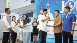 Ketua DPRD kota Batam Muhammad Kamaluddin saat pembukaan Job Fair oleh Wali Kota Batam, Amsakar Achmad, di Kampus Universitas Putera Batam (UPB) Tembesi, Selasa (5/8/2025). Foto: INIKEPRI.COM