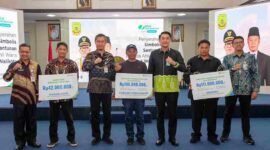 BPJS Ketenagakerjaan bersama Pemerintah Kota Tanjungpinang menggelar Forum Group Discussion (FGD) dan sosialisasi Program Jaminan Sosial Ketenagakerjaan, Kamis (7/8), di aula Sultan Sulaiman Badrul Alamsyah, Kantor Wali Kota Tanjungpinang. Foto: INIKEPRI.COM