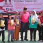 saat membuka acara Gerakan Pengendalian Penyakit Prioritas di Lapangan Balai Pertemuan RW 013 Kampung Sidomulyo, Kelurahan Batu IX, Minggu (10/9). Foto: INIKEPRI.COM