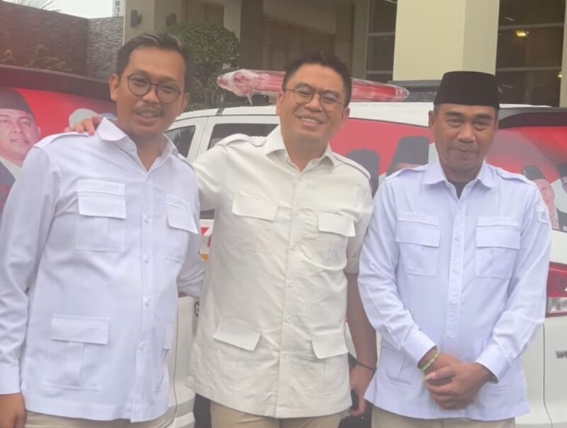 Anwar Anas bersama Endipat Wijaya. Foto: Tangkapan Layar 
