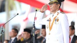 Wali Kota Batam Amsakar Achmad di HUT RI ke-80 Kota Batam. Foto: INIKEPRI.COM