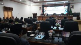 Paripurna DPRD Kabupaten Natuna.  Foto: INIKEPRI.COM