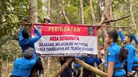 BP Batam melalui Direktorat Pengamanan Aset dan Kawasan menutup akses masuk ke Telaga Bidadari dari arah Tembesi Buton, Kamis (21/8/2025). Foto: INIKEPRI.COM/BP Batam
