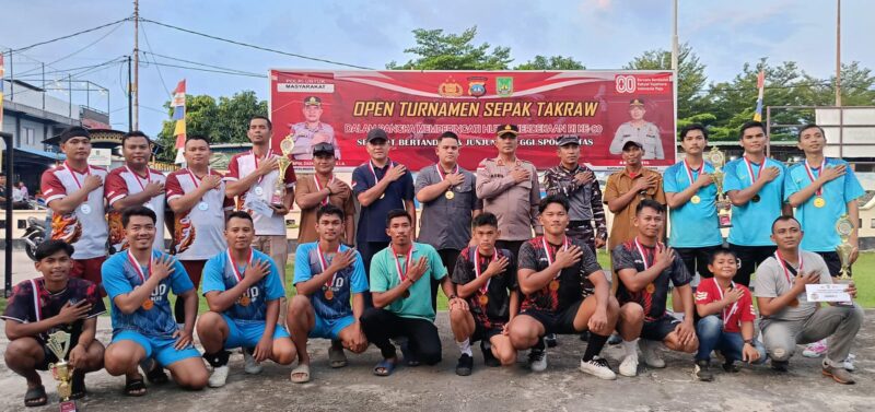 Penutupan final sepak takraw Polsek Belakangpadang. Foto: INIKEPRI.COM