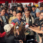 Wapres saat memberikan keterangan pers dengan media usai menghadiri Festival Pacu Jalur Tradisional Kabupaten Kuantan Singingi di Tepian Narosa, Teluk Kuantan, Riau, Rabu (20/8/2025). Foto: Biro Pers, Media, dan Informasi Sekretariat Wakil Presiden