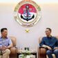 Kepala BP Batam, Amsakar Achmad, mengunjungi Markas Komando (Mako) Pangkalan Utama TNI Angkatan Laut (Lantamal) IV Batam pada Minggu (3/8/2025). Foto: INIKEPRI.COM/BP Batam 
