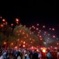 1.000 lampion diterbangkan ke langit Natuna. Foto: INIKEPRI.COM