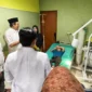 Direktur RSUD RAT Kepulauan Riau dr Bambang Utoyo (berpeci) meninjau ruang ODC Hermatologi Anak, Jumat (29/8/2025). Foto: Humas RSUD RAT Kepri