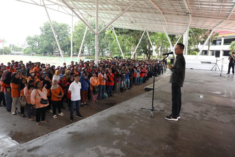 apel bersama Satuan Tugas (Satgas) Kebersihan di Dataran Engku Putri, Batamcentre, Minggu (7/9/2025). Foto: INIKEPRI.COM/Media Center Batam 