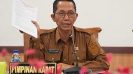 Amsakar Achmad saat Rapat Dengar Pendapat (RDP) bersama Komisi III DPRD Batam, Senin (8/9/2025). Foto: INIKEPRI.COM