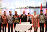Bupati Natuna Cen Sui Lan menghadiri resepsi HUT RI Singapura. Foto: INIKEPRI.COM