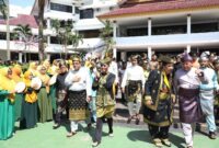 Wali Kota Batam sekaligus Kepala BP Batam, Amsakar Achmad, menghadiri peringatan Hari Jadi ke-25 Lembaga Adat Melayu (LAM) Kota Batam. Foto: INIKEPRI.COM