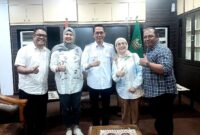 Wali Kota Batam Amsakar Achmad menerima kunjungan audiensi panitia International Rock Friend'z. Foto: INIKEPRI.COM/Media Center Batam 