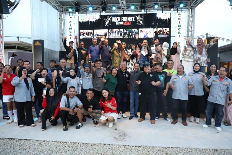 Solidaritas Musisi Indonesia (SOLMI) Kota Batam periode 2025–2030 resmi dilantik di Cafe Cincai, Batam Center. Foto: INIKEPRI.COM