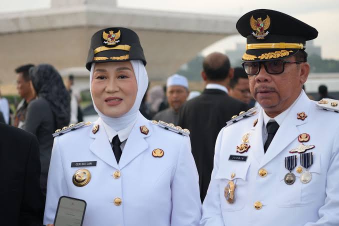 Bupati Natuna Cen Sui Lan dan Wakil Bupati Jarmin. Foto: INIKEPRI.COM/NatunaKab