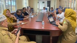 Rapat pembentukan koperasi asli bertuah. Foto: INIKEPRI.COM