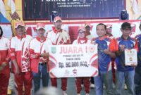 Kepala BP Batam sekaligus Wali Kota Batam, Amsakar Achmad, secara resmi menutup pelaksanaan Pekan Olahraga Kota (Porkot) Batam VI Tahun 2025 di Lapangan Yos Sudarso, Selasa (16/9/2025). Foto: INIKEPRI.COM/BP Batam 