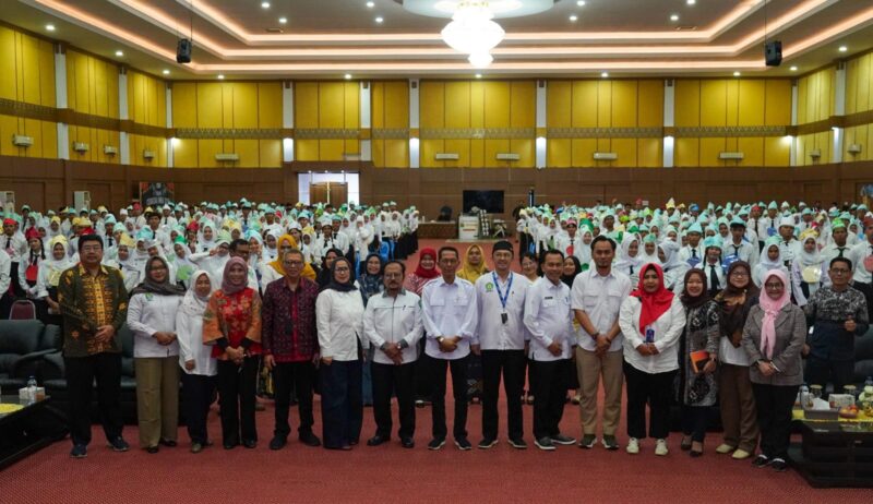 Amsakar Achmad Saat menghadiri PKKMB Universitas Batam 2025. Foto: INIKEPRI.COM/BP Batam 