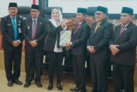 Bupati Natuna Cen Sui Lan hadir di Paripurna DPRD Kabupaten Natuna. Foto: INIKEPRI.COM/NatunaKab 