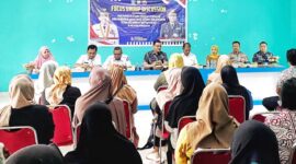 Konsultasi publik di Balai Pertemuan Desa Pengudang, Selasa (2/9/2025). Foto: INIKEPRI.COM/KepriProv 