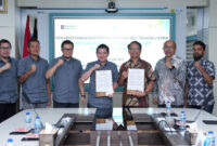 PT PLN Batam menandatangani Perjanjian Jual Beli Tenaga Listrik (PJBTL) dengan PT Teknologi Data Infrastruktur (NeutraDC Nxera Batam). Foto: INIKEPRI.COM/PLN Batam 