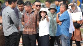 Wakil Wali Kota Batam Li Claudia Chandra meninjau ke salah titik lokasi di Kota Batam. Foto: INIKEPRI.COM/Media Center Batam 
