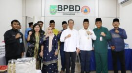 Wali Kota Batam, Amsakar Achmad, meresmikan penggunaan kantor baru Badan Penanggulangan Bencana Daerah (BPBD) dan Badan Riset dan Inovasi Daerah (Brida) di Orchad Park Blok D3 Batam Centre, Jumat (3/10/2025). Foto: INIKEPRI.COM/Media Center Batam 