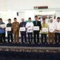Amsakar saat bersilaturahmi dengan tokoh agama dari Ikatan Persaudaraan Imam Masjid (IPIM), Persatuan Mubaligh Batam (PMB), dan Badan Musyawarah Guru Al-Qur’an (BMGQ) Kecamatan Batam Kota dan Nongsa, di Masjid Tunwirun Naja (Masjid Tanjak), Senin (13/10/2025). Foto: INIKEPRI.COM