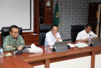 Wali Kota Batam Amsakar Achmad membuka secara resmi Entry Meeting Pemeriksaan Pendahuluan atas Kepatuhan Belanja Daerah Tahun 2025 pada Pemerintah Kota Batam dan instansi terkait. Foto: INIKEPRI.COM/Media Center Batam 